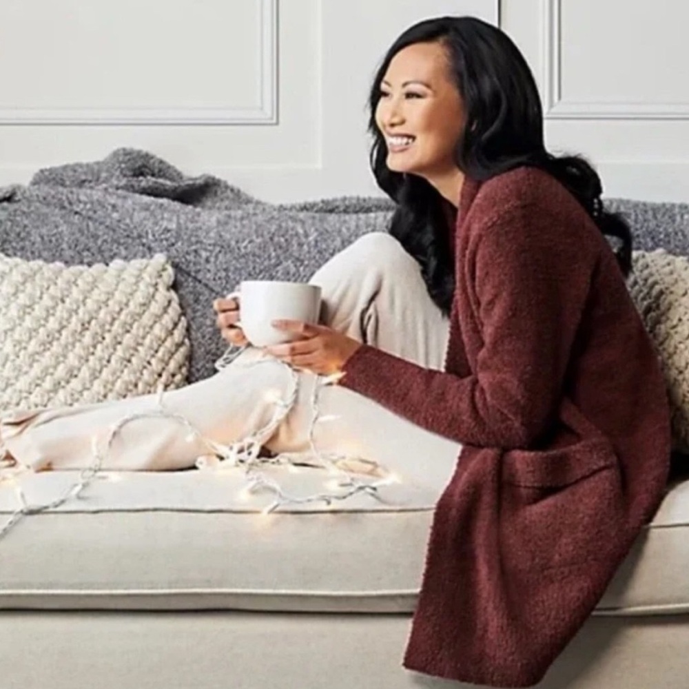 BAREFOOT DREAMS Cozychic Light hooded cardigan in burgundy/wine